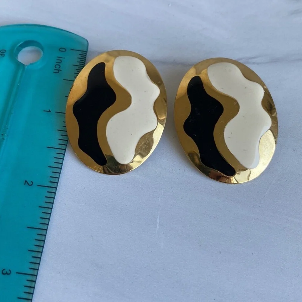 ✨Huge Button Stud Earrings 80s Statement With Enamel Black And White